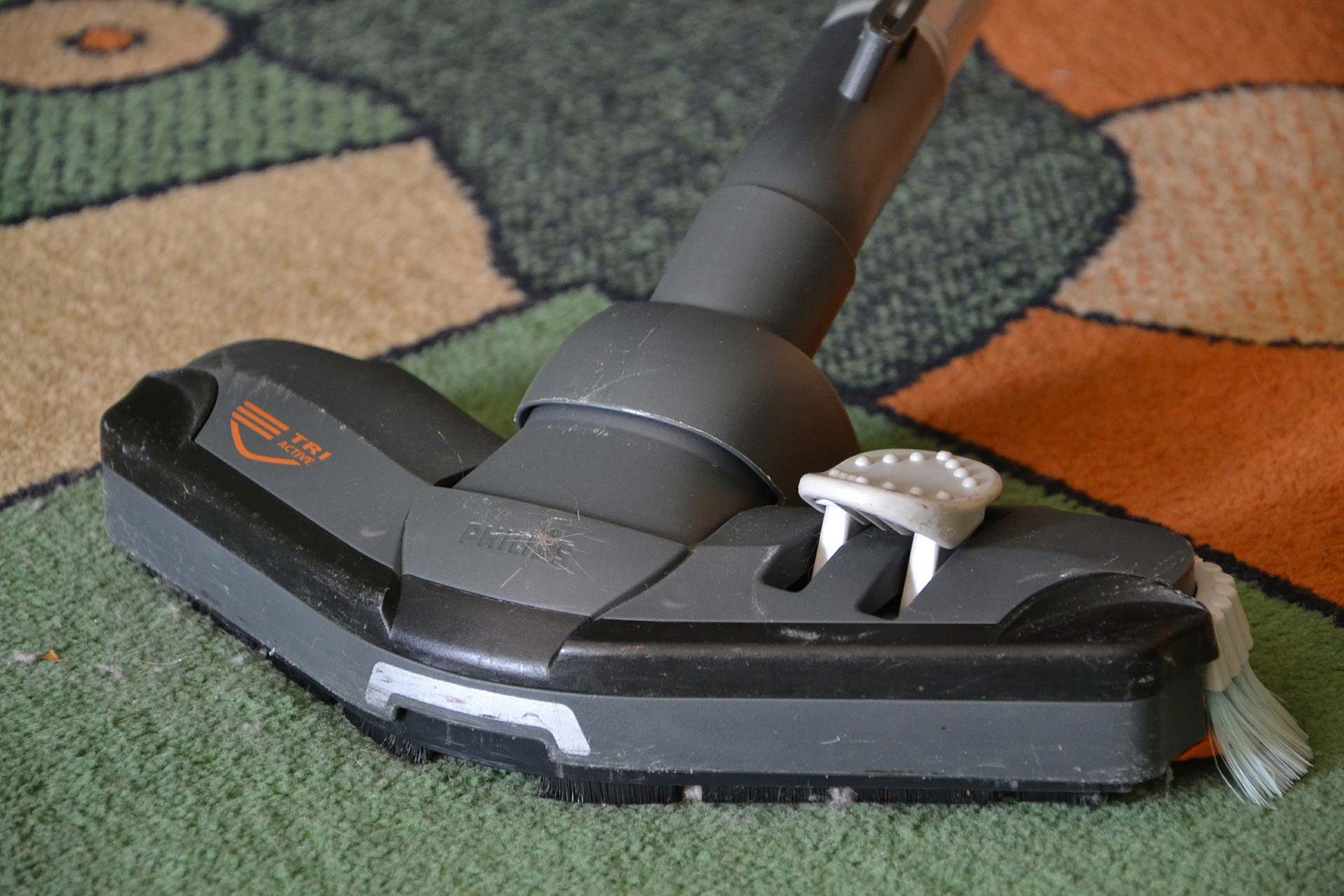 The Biggest Do-It-Yourself Carpet Cleaning Mistakes